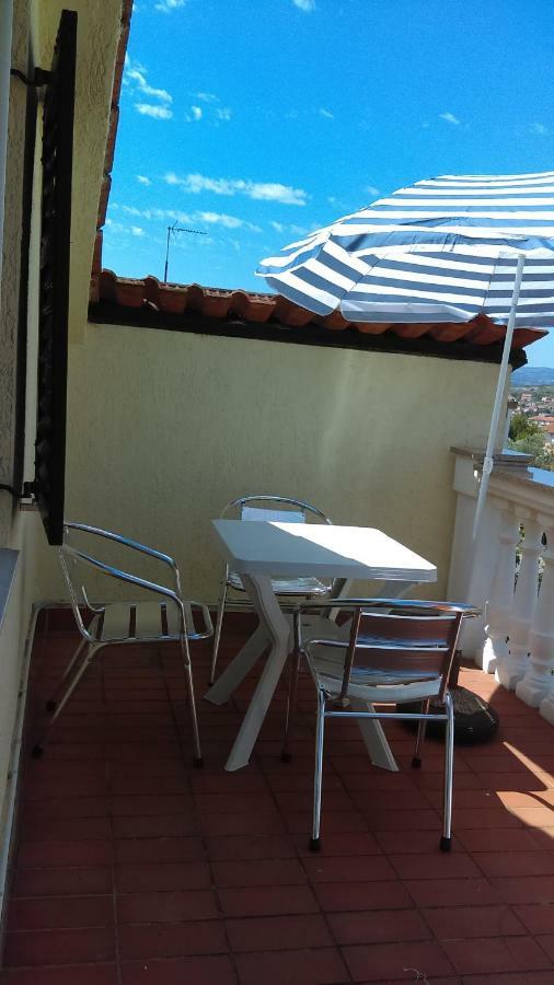 Knaffl Apartment Кърк Екстериор снимка